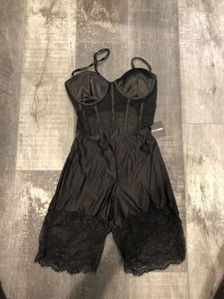 Black lace Bodysuit