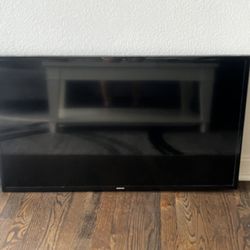 40 Inch Samsung TV 