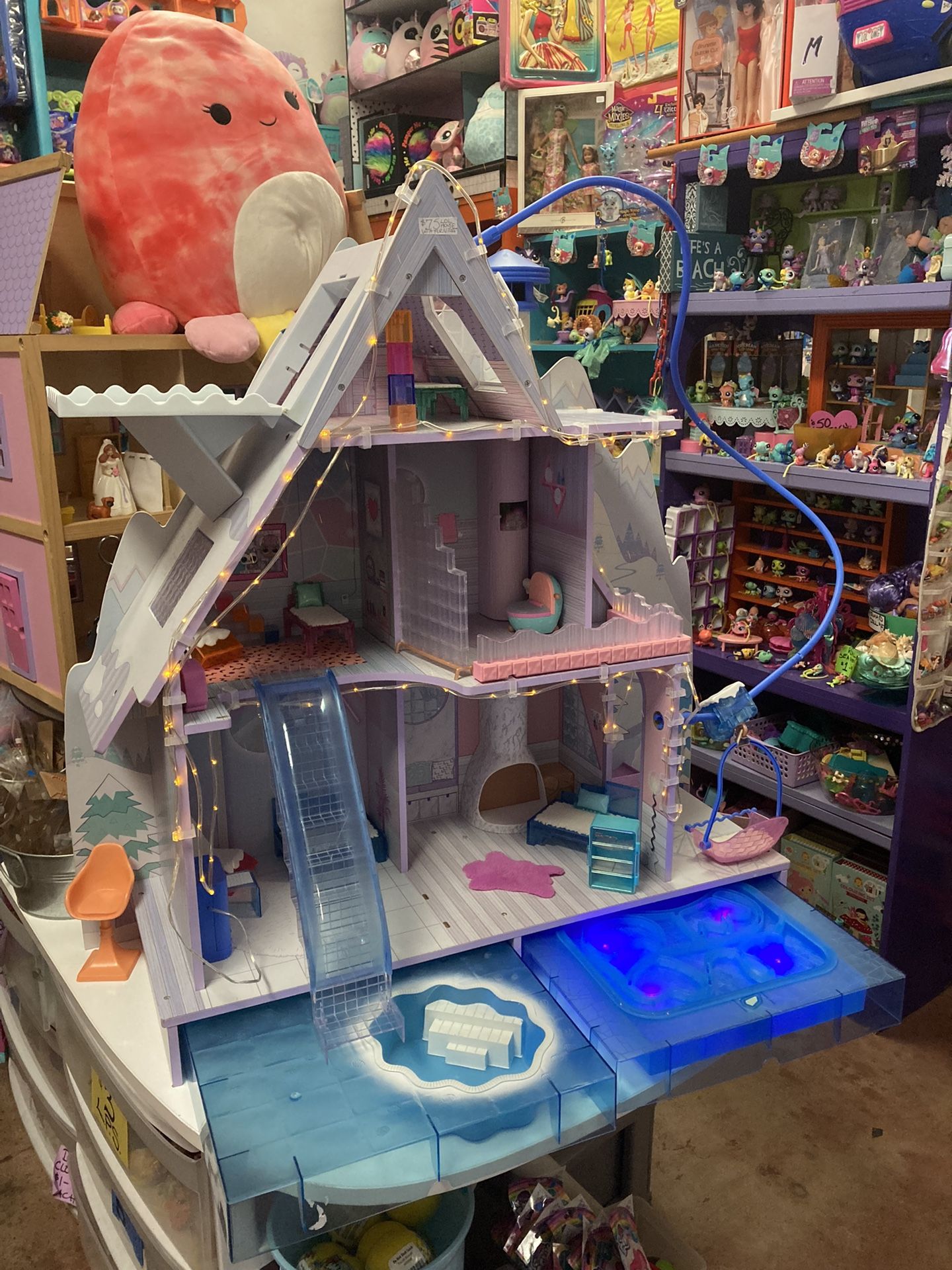 LOL Surprise OMG Winter Chill Cabin Wooden Doll House Playset with 95+ Surprises - Exclusive Colorful Dollhouse with Hot Tub, Real Ice Skating Rink