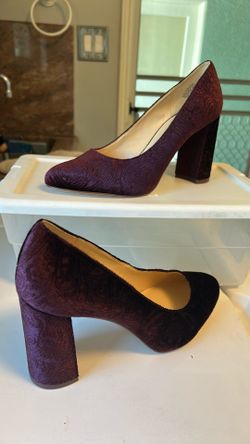 Brand New , Never Worn Nine West Wine/Burgundy Velvet Heels