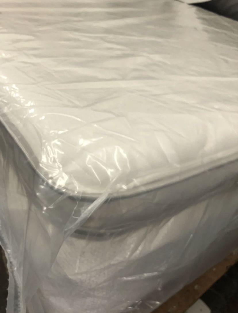 King Size Luxury Plush Pillowtop Mattress Set Home & Garden