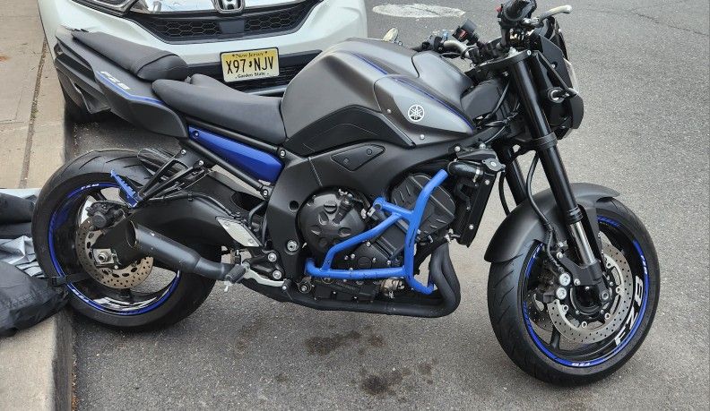 2013 Yamaha FZ8
