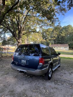 2004 Ford Expedition
