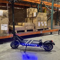 Dual-motor high-speed electric scooter