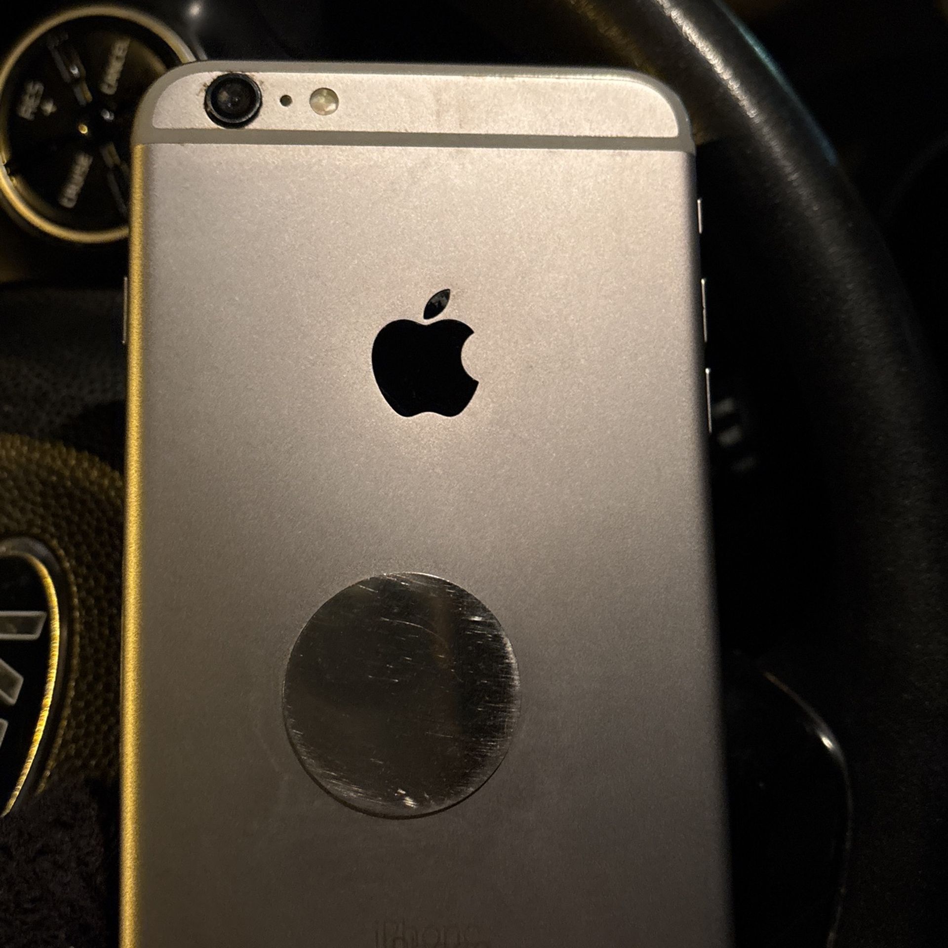 iPhone SE 128 GB
