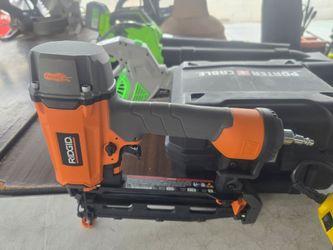 Straight finish Nailer