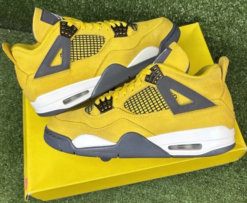 Air Jordan 4 Retro “Lightning”