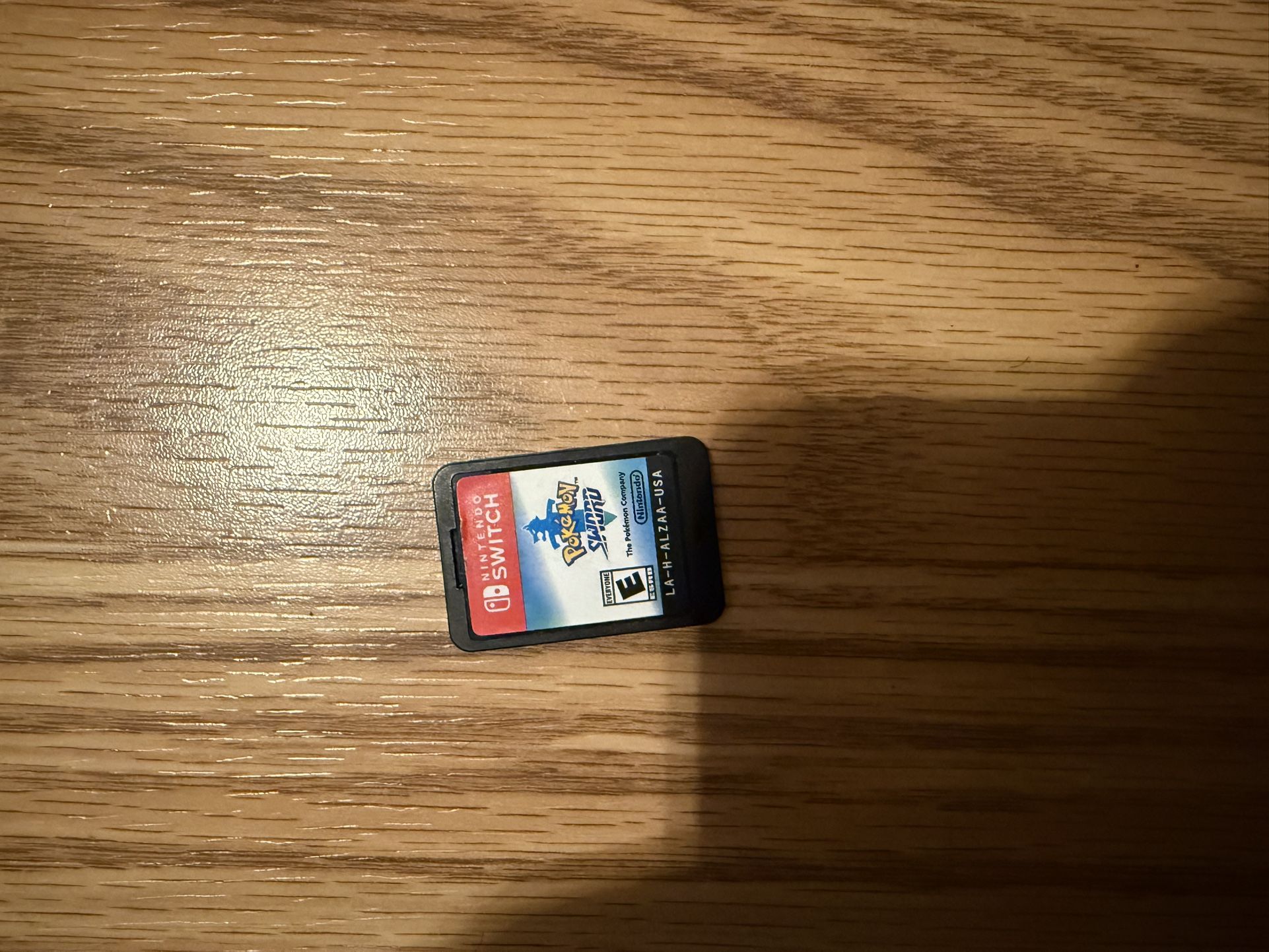 Pokémon Sword – Nintendo Switch (Great Condition, Works Perfectly)