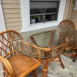 Vintage Bamboo Table Set With 4 Chairs *Great Condition 