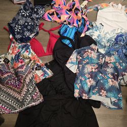 NWT Womens swimsuits Lot 18 Pieces Brand New