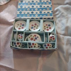 Vintage Doll's China 11 pc. Toy Tea Set