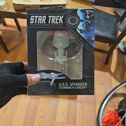 Star Trek U.S.S. Voyager Strenbach Concept