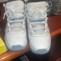 Air Jordan 11 Retro Legends Blue  