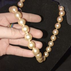 Large Vintage Yellow Pearl Necklace 