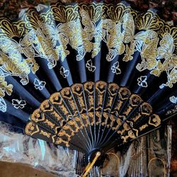 4 Black And Gold Fans