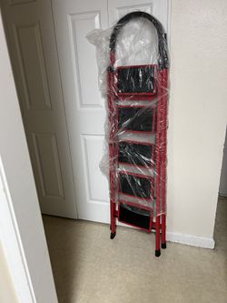 Heavy Duty 5 Step Folding Ladder