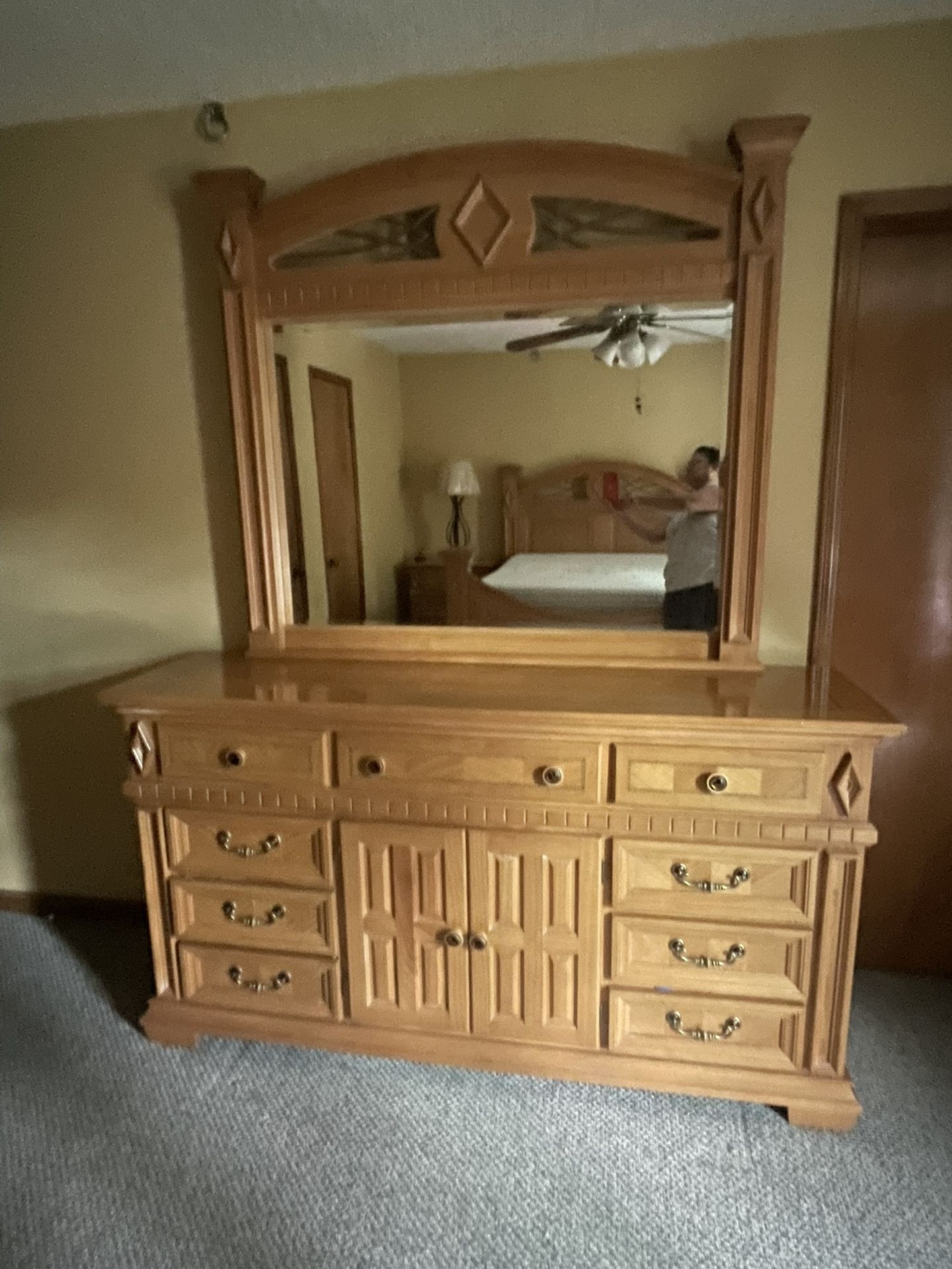 Queen Bedroom Sets 15 Pieces