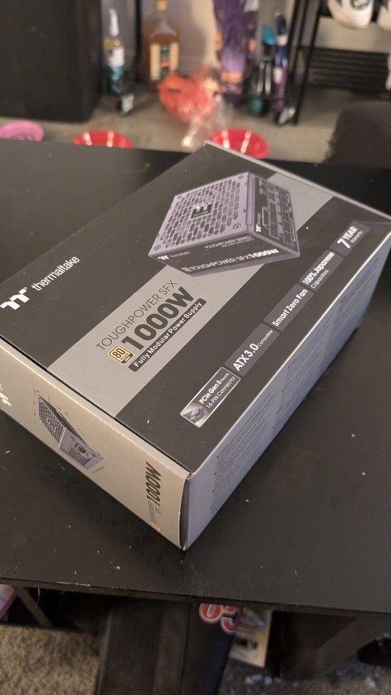Thermaltake 1000 W Modular Psu
