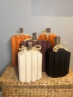 Wooden Pumpkin Decor Set