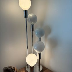 Waterfall Spiral Formation Lamp