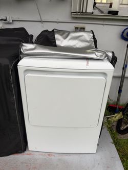 Washer and Dryer (Lavadora y Secadora)