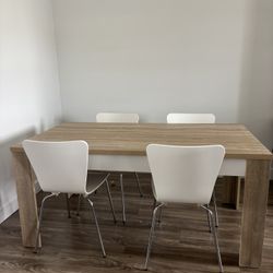Algedi 4- Person Dining Set