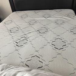 memory foam mattress 