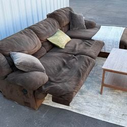 Double Recliner Sectional w/ Chaise – $199 – Works Great – Priced Low — Sofa Sala Sillones
