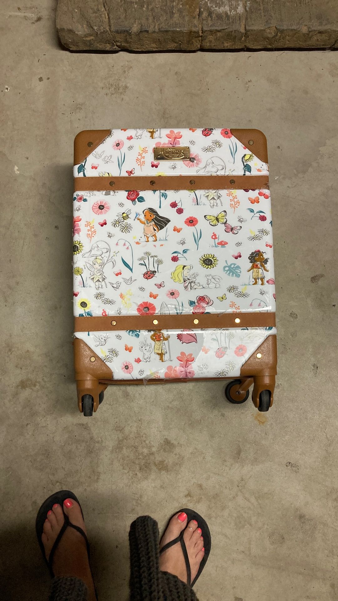 Disney Animators Collection Girls Suitcase