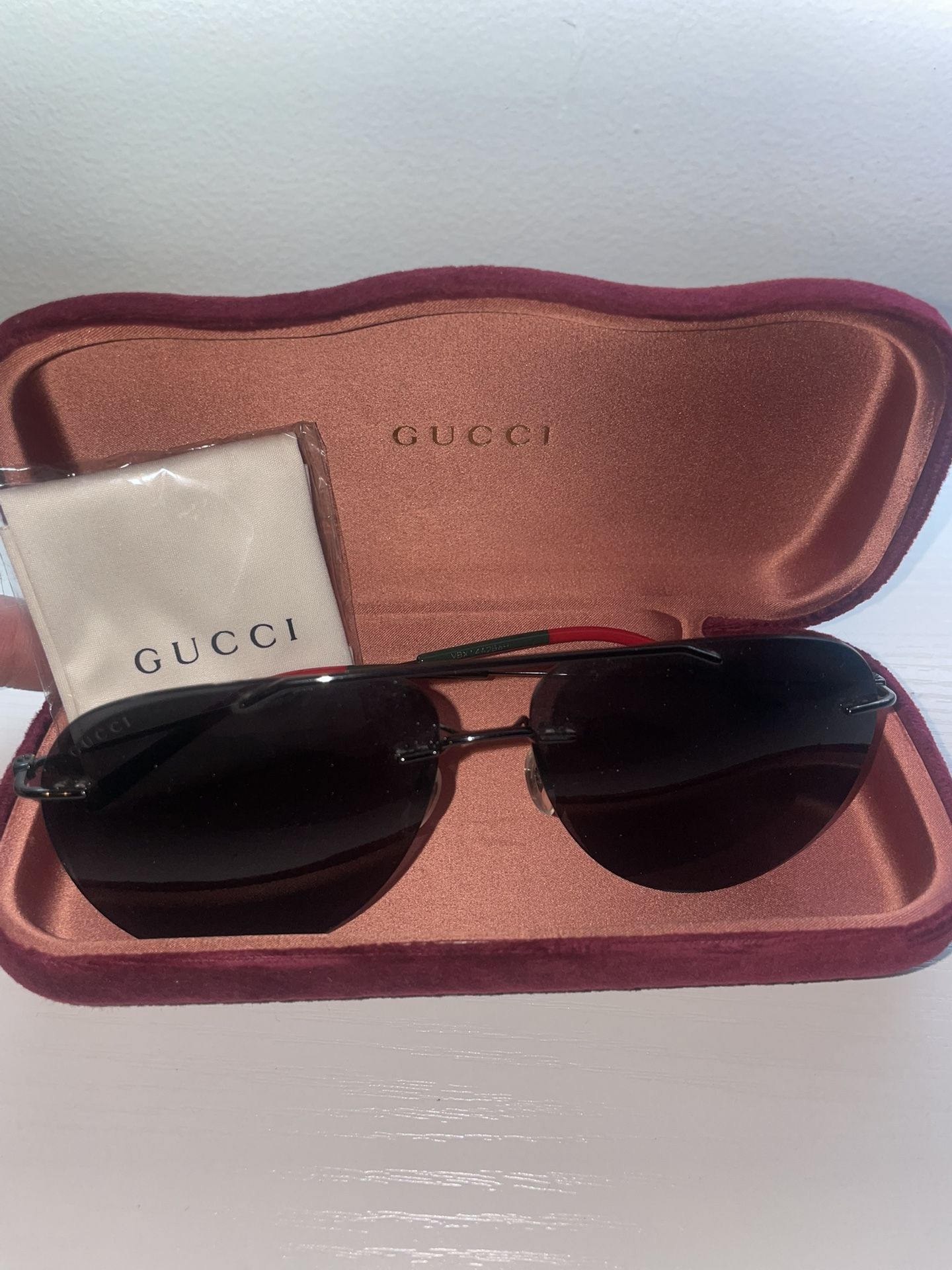 Gucci Aviator Sunglasses GG0937S – Authentic – New