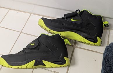Nike Air Mission Junior Seau..