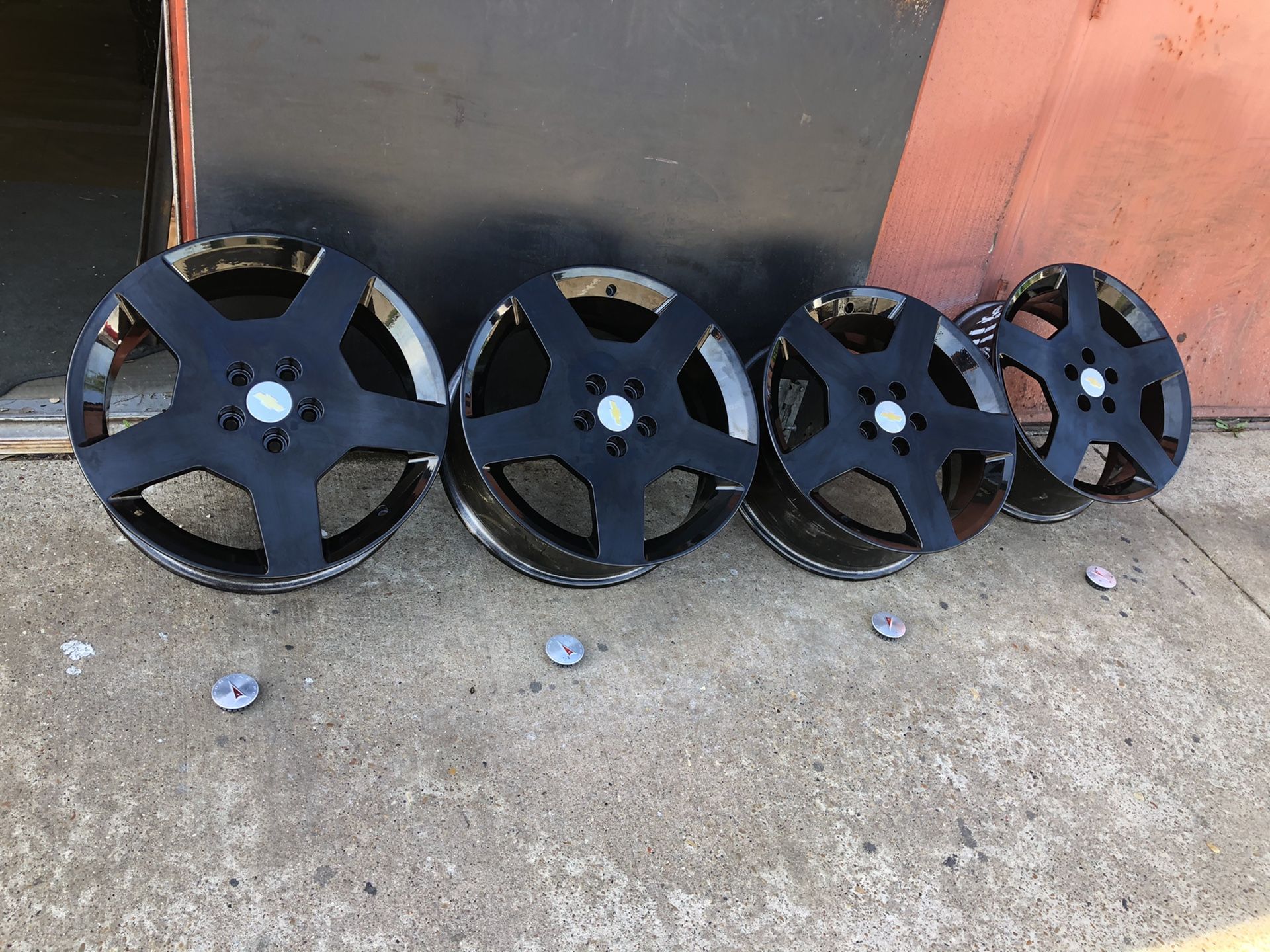 Chevy Malibu HHR Cobalt rims wheels 18 inch factory 5 lug bolt pattern