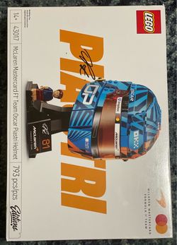 LEGO Editions McLaren MasterCard F1 Team Oscar Piastri Helmet 43017 -SEALED BOX