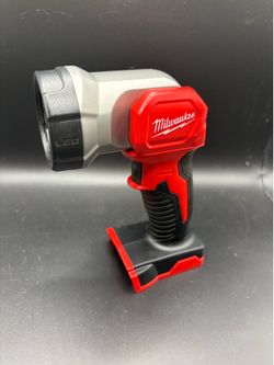 Milwaukee 2735-20 LED Flashlight M18 Cordless 18 Volt Li-Ion Work Light 109 Lum