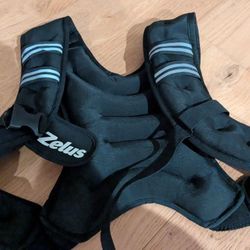 Zelus 30 Lbs Weighted Fitness Vest Like New 