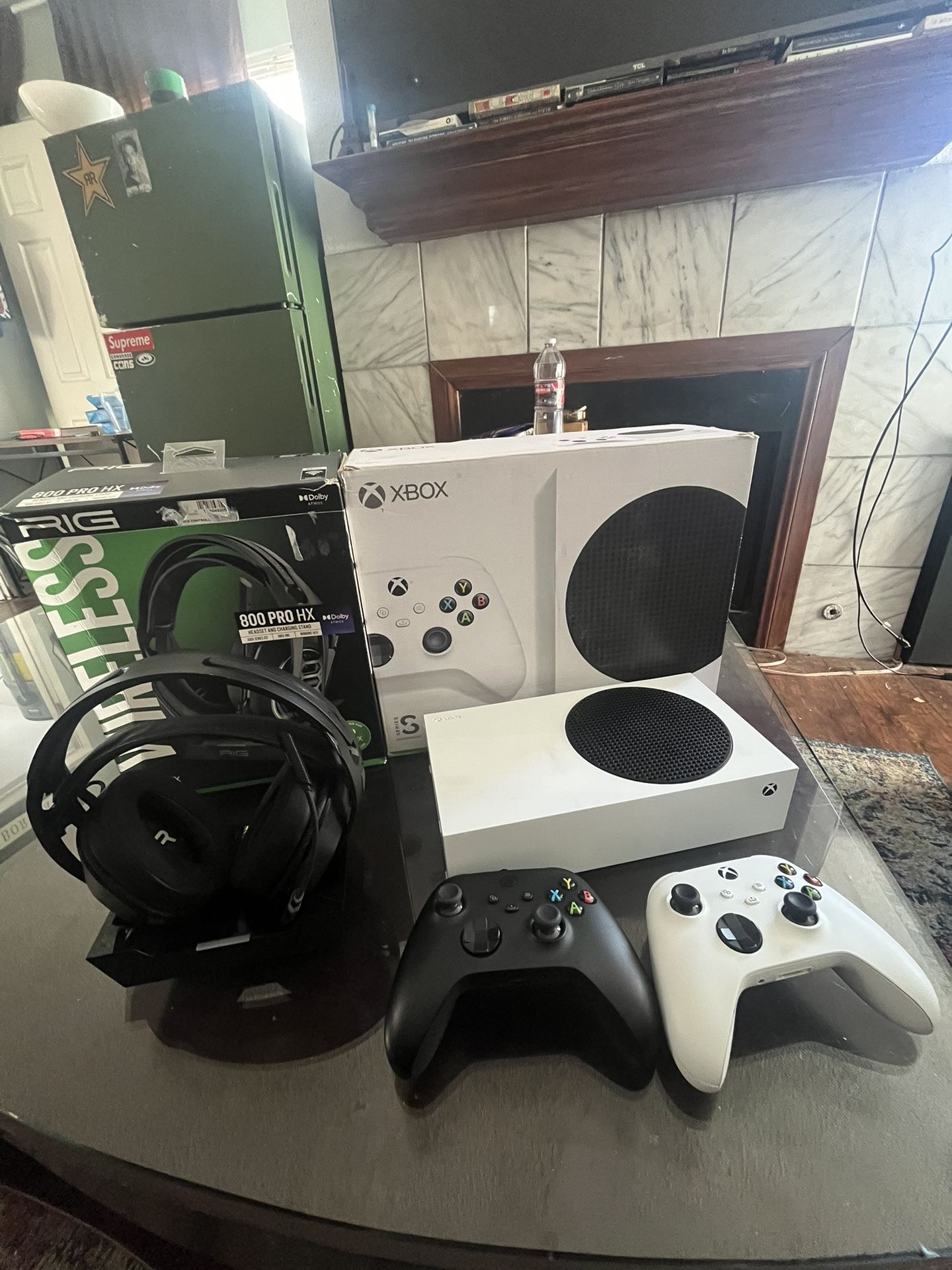 Xbox series S + 2 Wireless controllers + Wireless Headset (Excellent Condition)