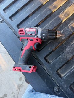 Milwaukee dril driver