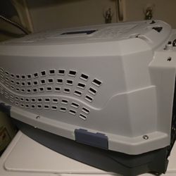 Pet Travel Carrier.