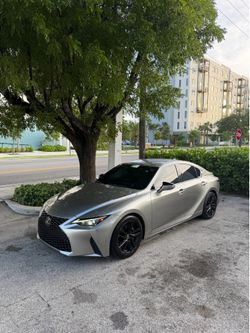 2021 LEXUS IS 300T