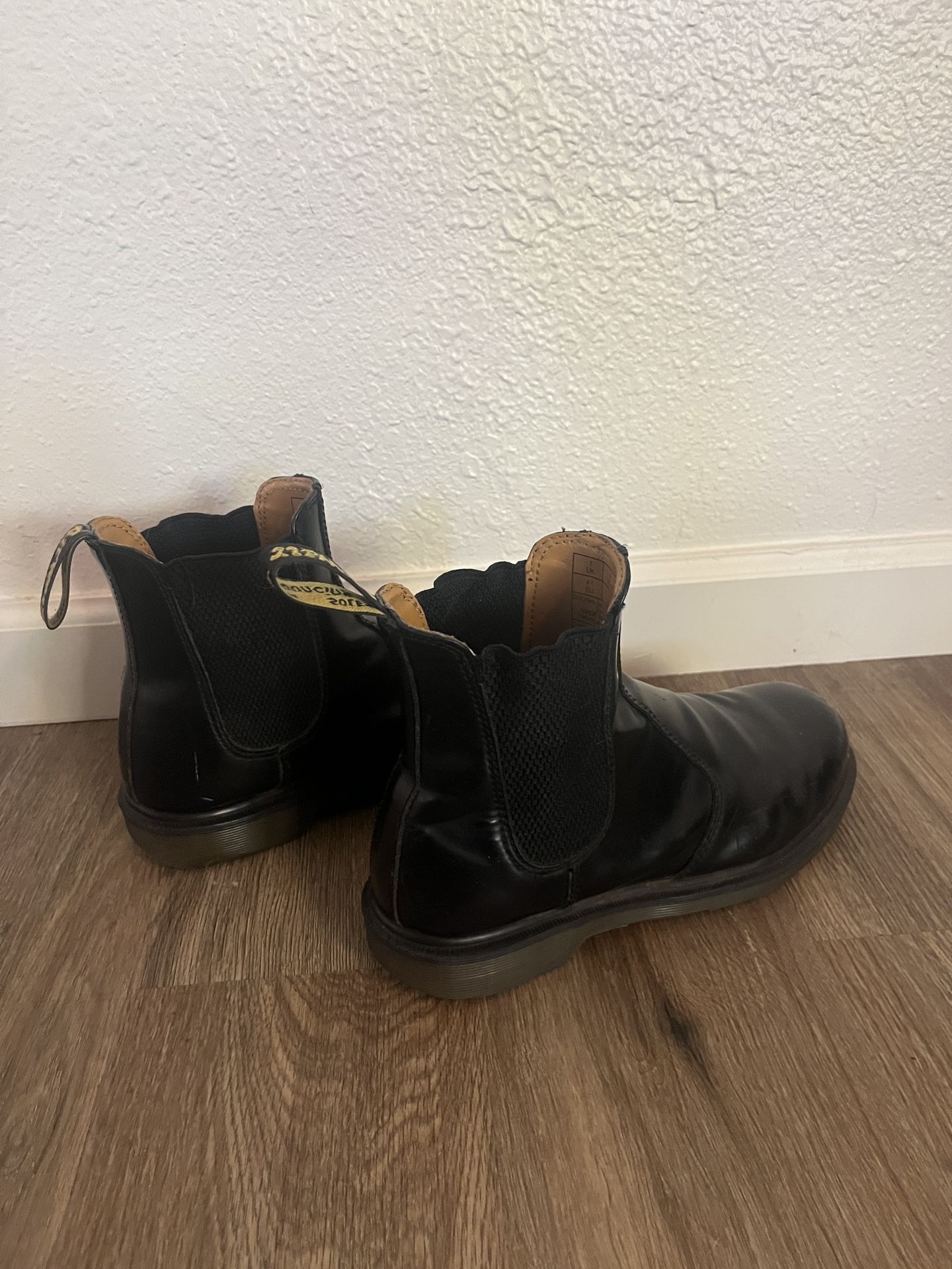 Dr. Martens Airwair Black Chelsea Boots