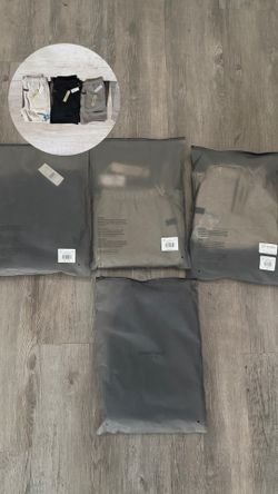 Essential (Shorts)