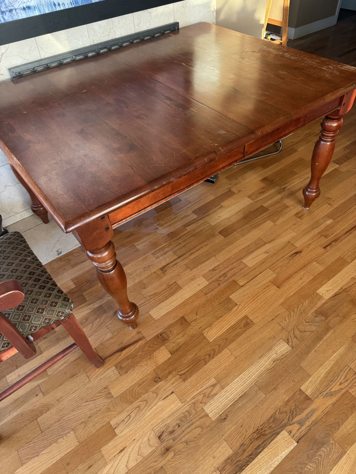 Solid Wood Dining Table + 6 Chairs – Free Pickup