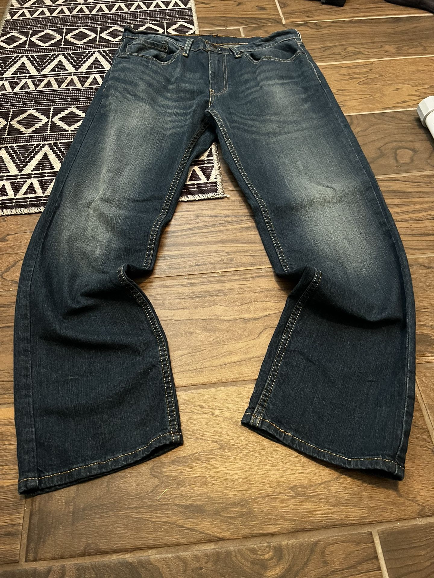 559 RELAXED STRAIGHT JEANS
