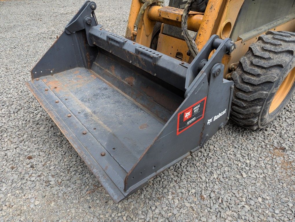 Bobcat Skid Steer 62" 4 in 1 Bucket