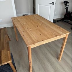 Small Wooden table 120x75cm