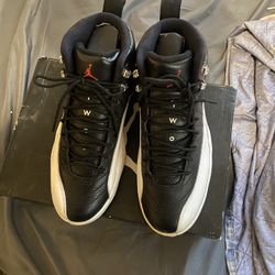 Air Jordan 12 Size 8.5 