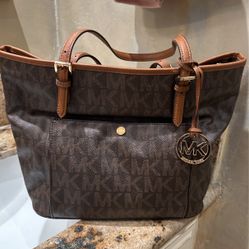 Michael Kors Tote 