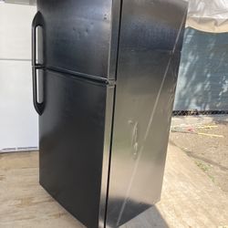 Refrigerator GE2 Months Warranty 