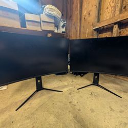 MSI 32" Curved Displays