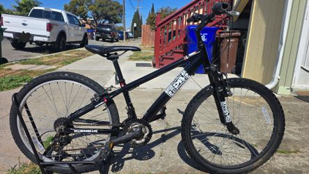 Diamondback Mountain Bike 24"Tires